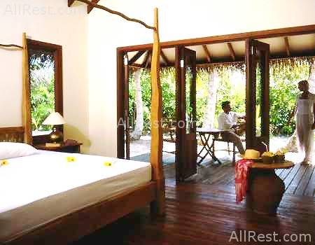 Medhufushi Island Resort 2